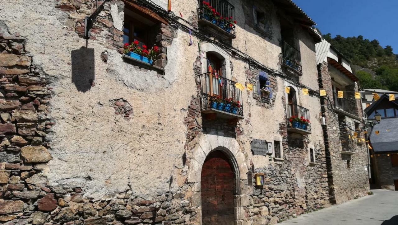 Casa Palacin Gistaín 外观 照片